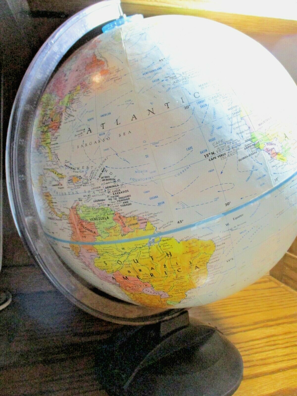 Globemaster World Globe 12" Diameter~ Plastic Base Rotates- Homeschooling Box