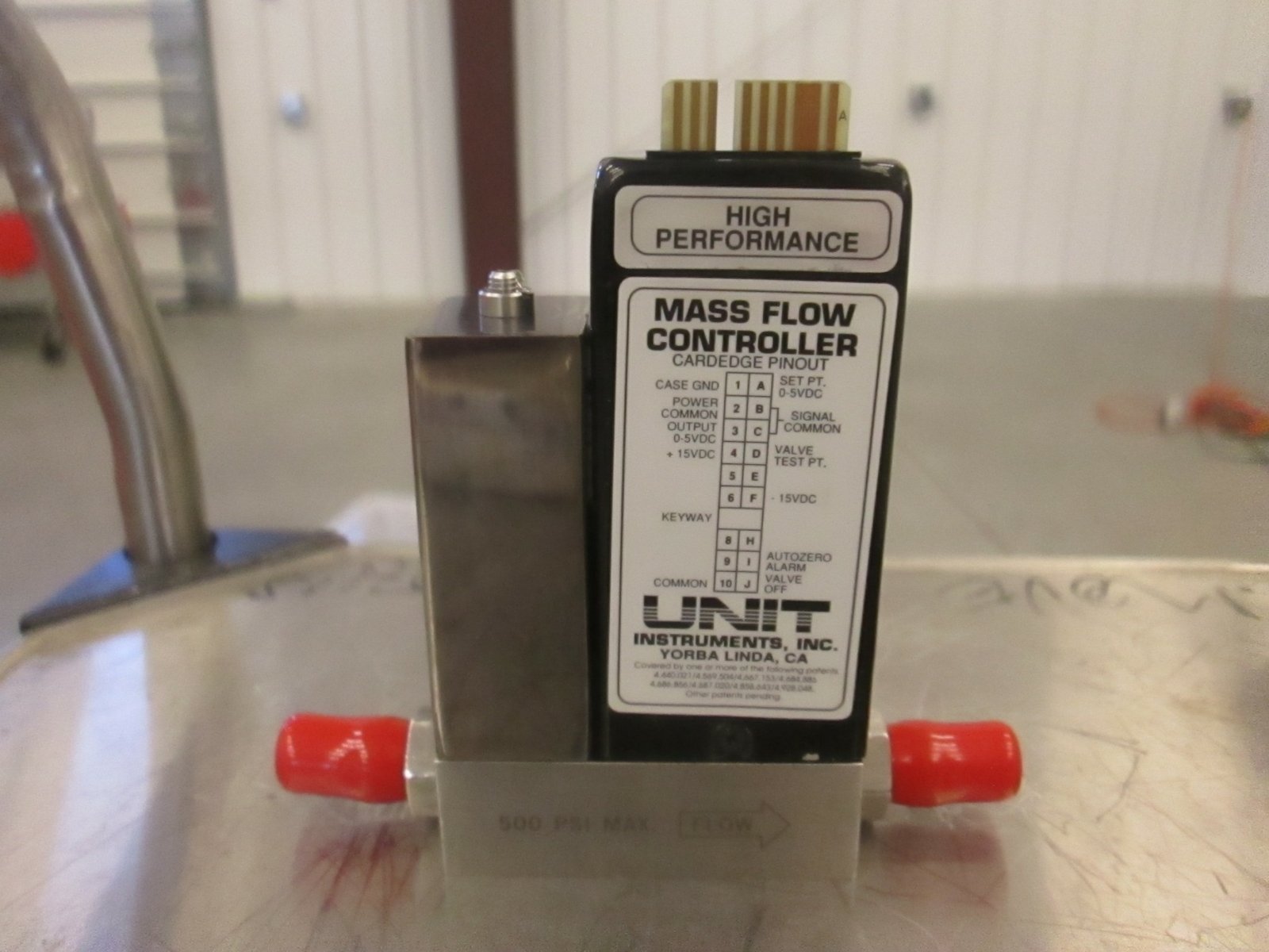 Unit UFC-1400 Mass Flow Controller MFC, AR, 3 SLM, Refurb