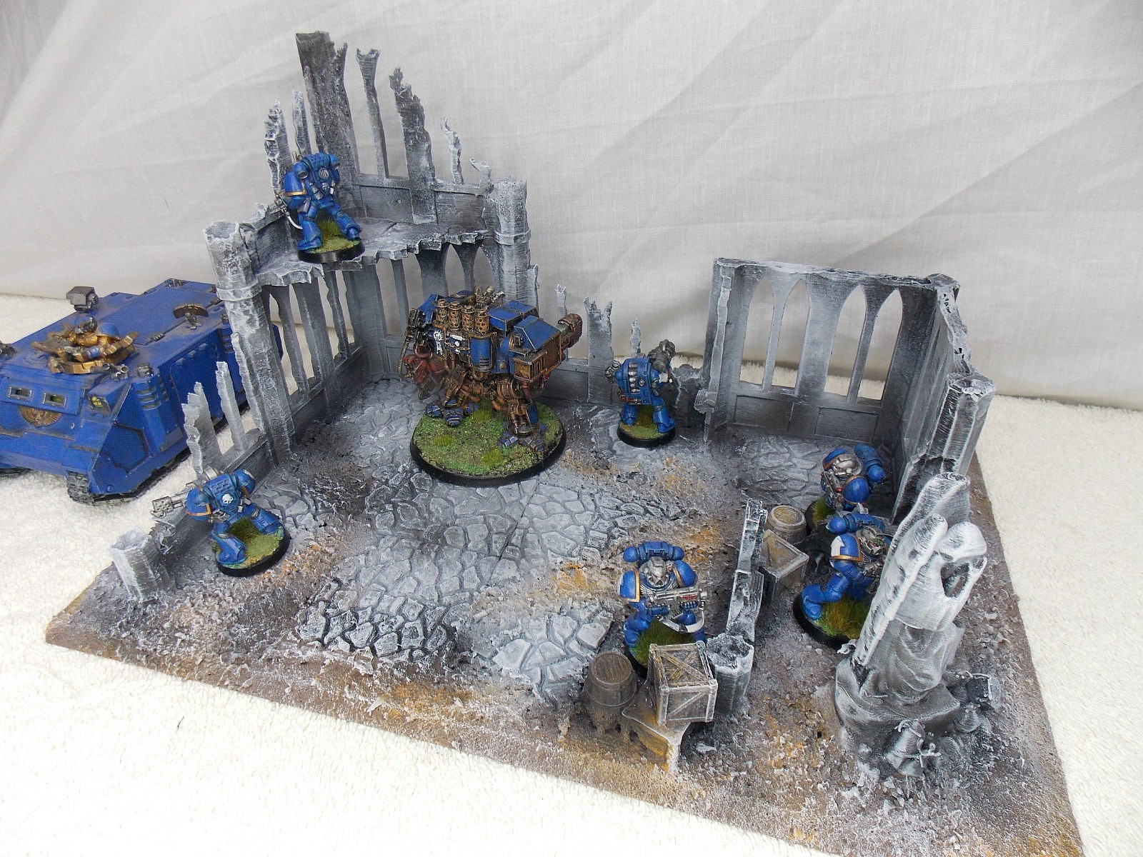 WARGAMING TERRAIN PAINTED BUILDING