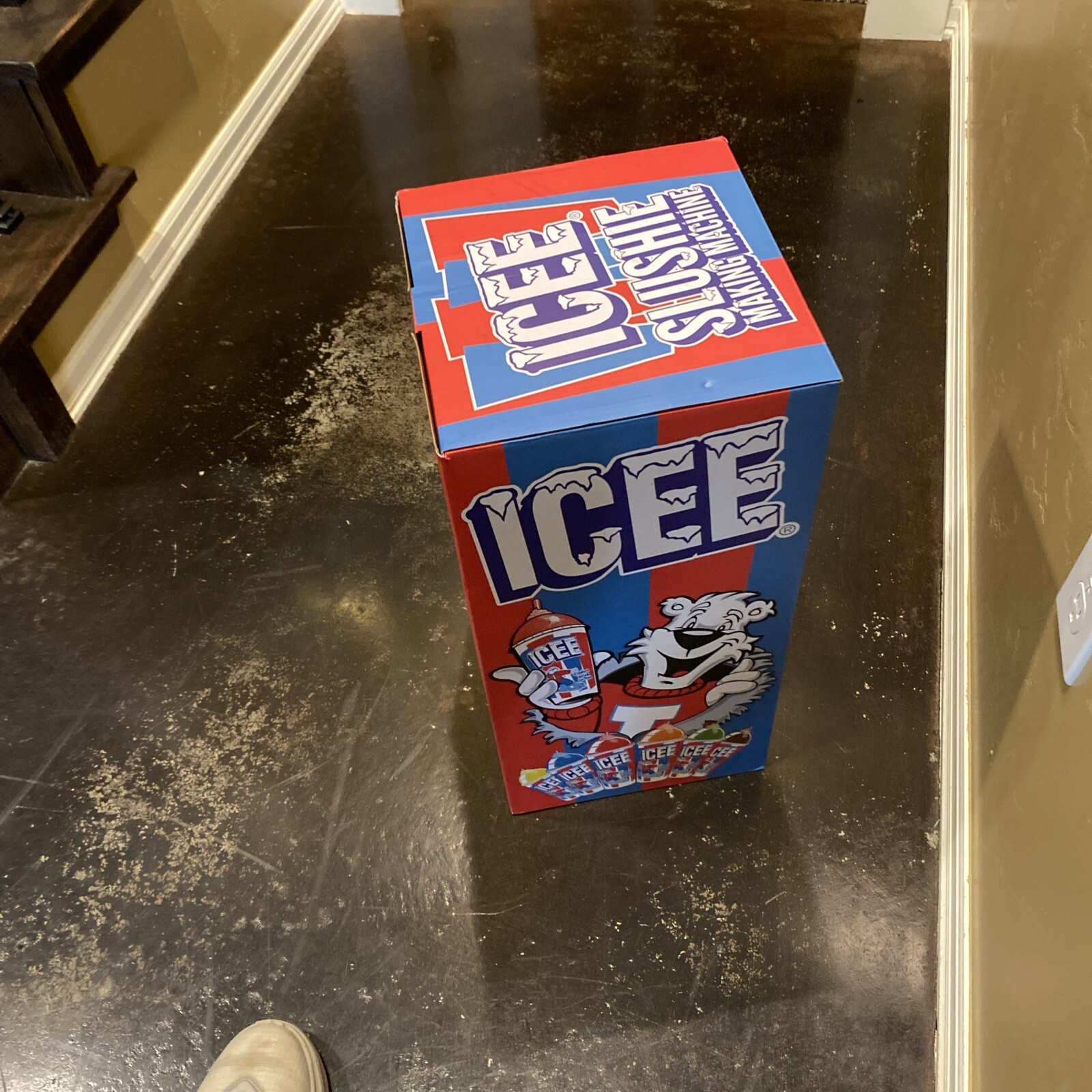 Icee Slushie Making Machine Summer Counter Top Easy Cleaning Read Description ￼