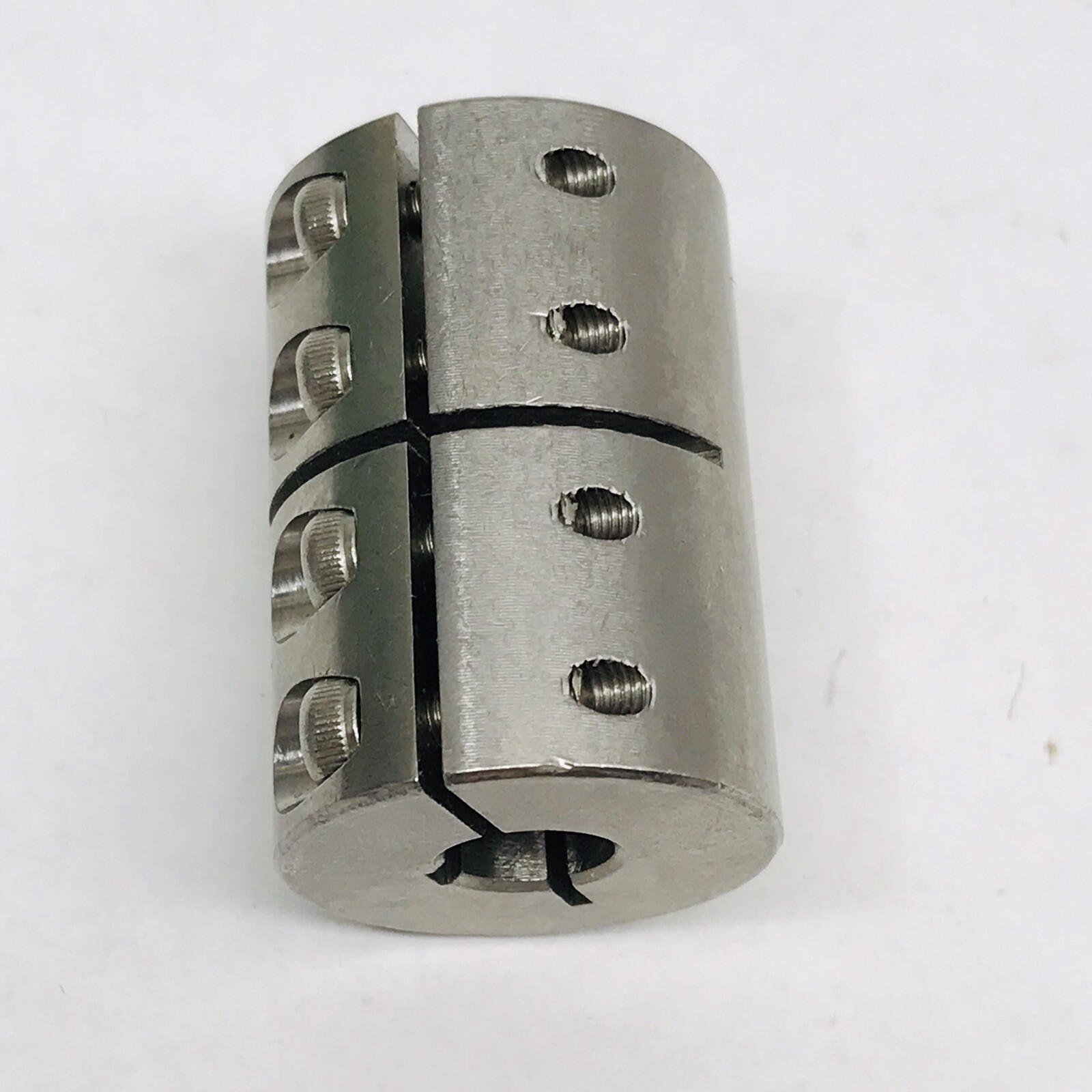 RULAND MANUFACTURING MCLC-8-8-SS - 8MM X 8MM ONE PIECE RIGID COUPLING