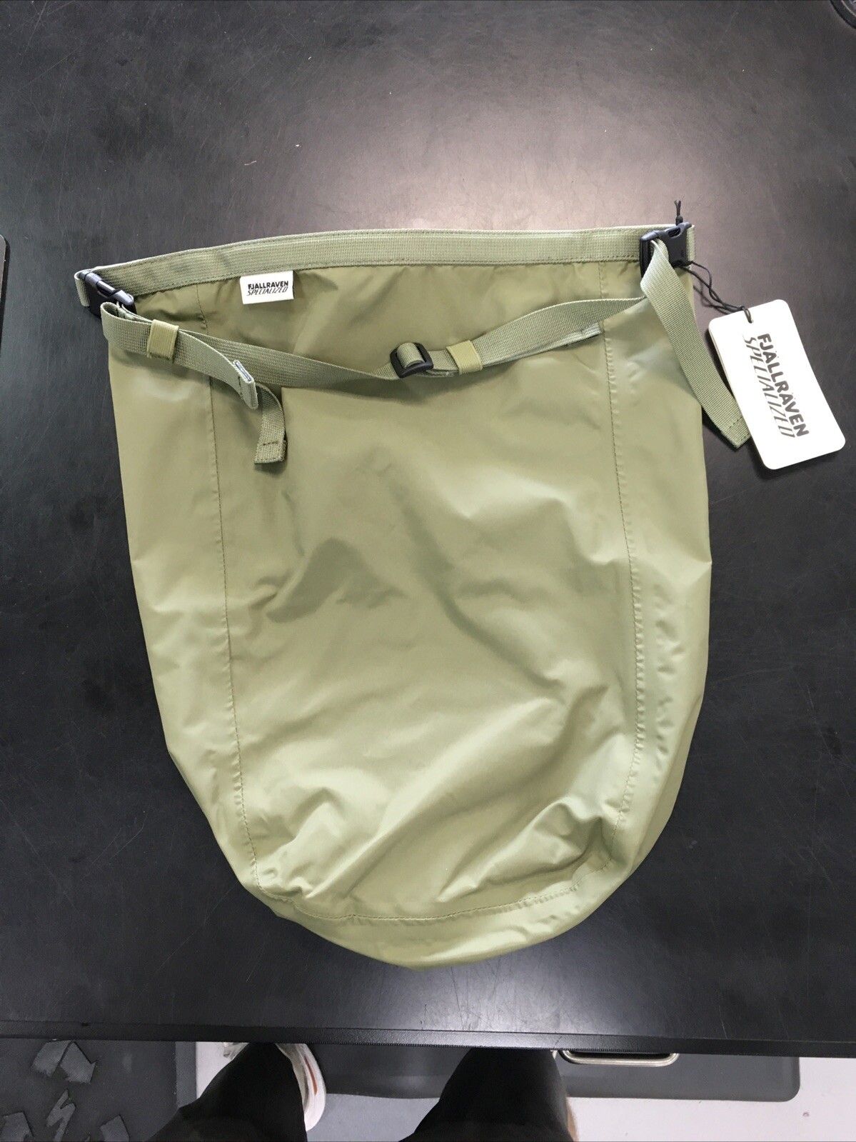 Specialized/Fjällräven Minicave Drybag 8L - Green
