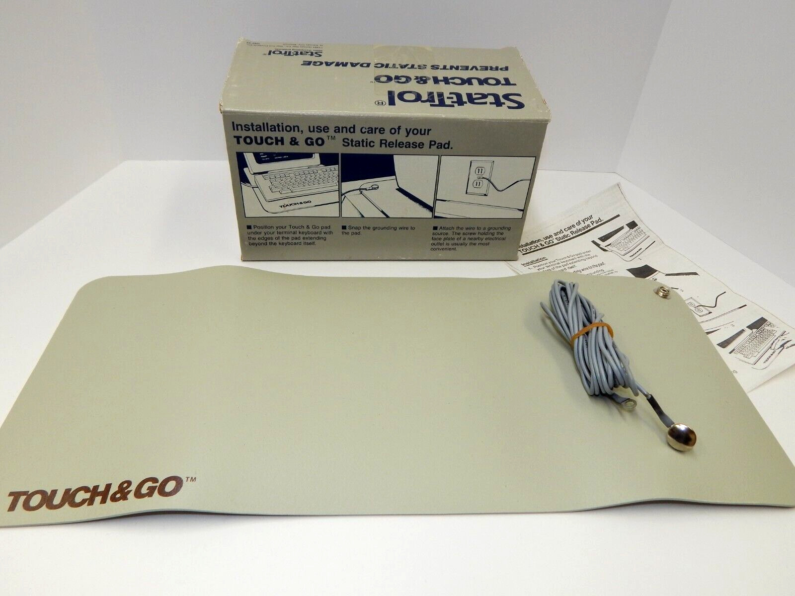 VTG NOS 1984 Stat-Trol Touch & Go Computer Static Release Pad Golden Star Inc