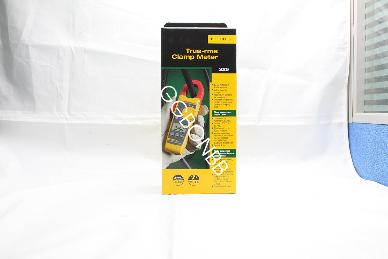 Fluke 325 True RMS AC DC Current and Voltage Tester Capacitance Clamp Frequency
