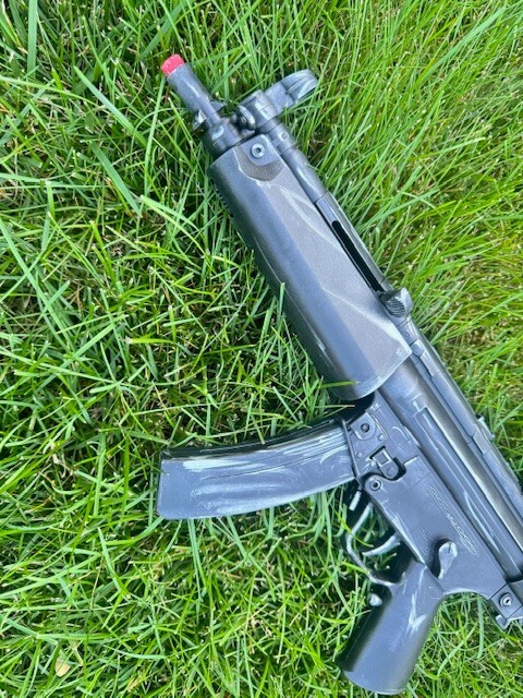 Non Firing Fake Toy Gun MP5 Style For Cosplay Costume Prop