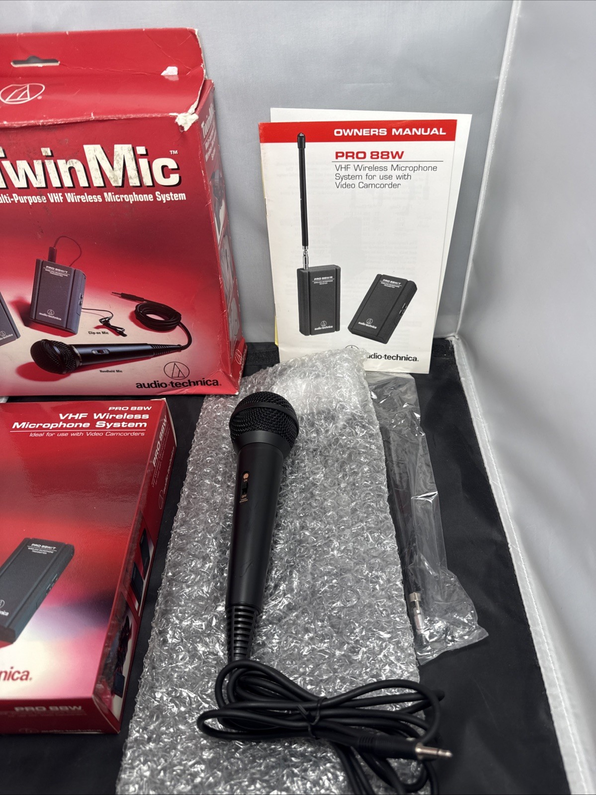 Audio-Technica ATR288W Multipurpose VHF Wireless Professional Microphone System