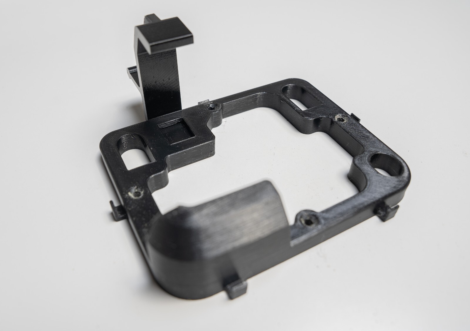 Wall Mount for DeWALT Multi-Voltage Charger DCB115-XE | 3D Printed