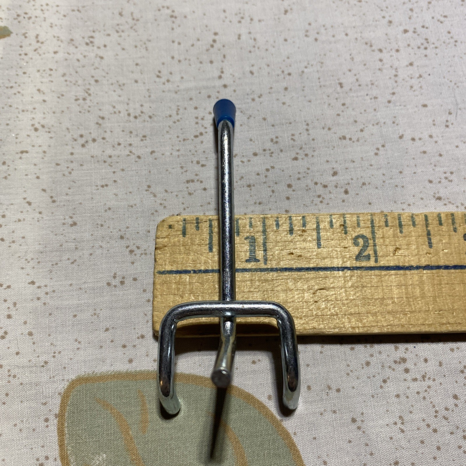 PEG HOOKS 16 PC. 2" inch PEGBOARD HOOKS SAFETY BLUE TIPS PEG BOARD HOOKS