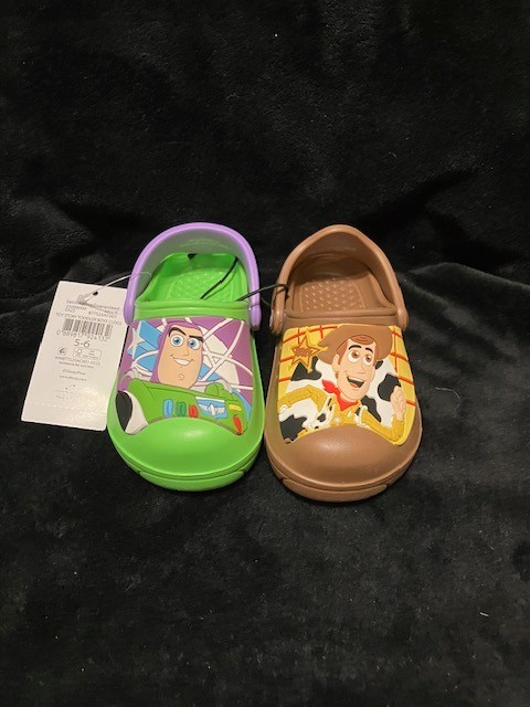 Someone Say "Toy Story"? Toddlers Size 5/6 Toy Story Themed Clogs Buzz and Woody
