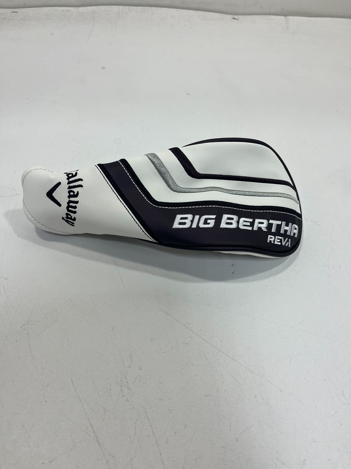Callaway Golf Big Bertha Reva 2023 Fairway Wood Headcover Excellent White/Purple
