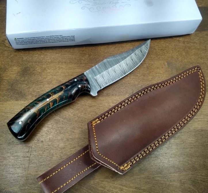 New Stauer Mighty Conifer Knife with Damascus Blade & Pinecone Handle w/ Sheath