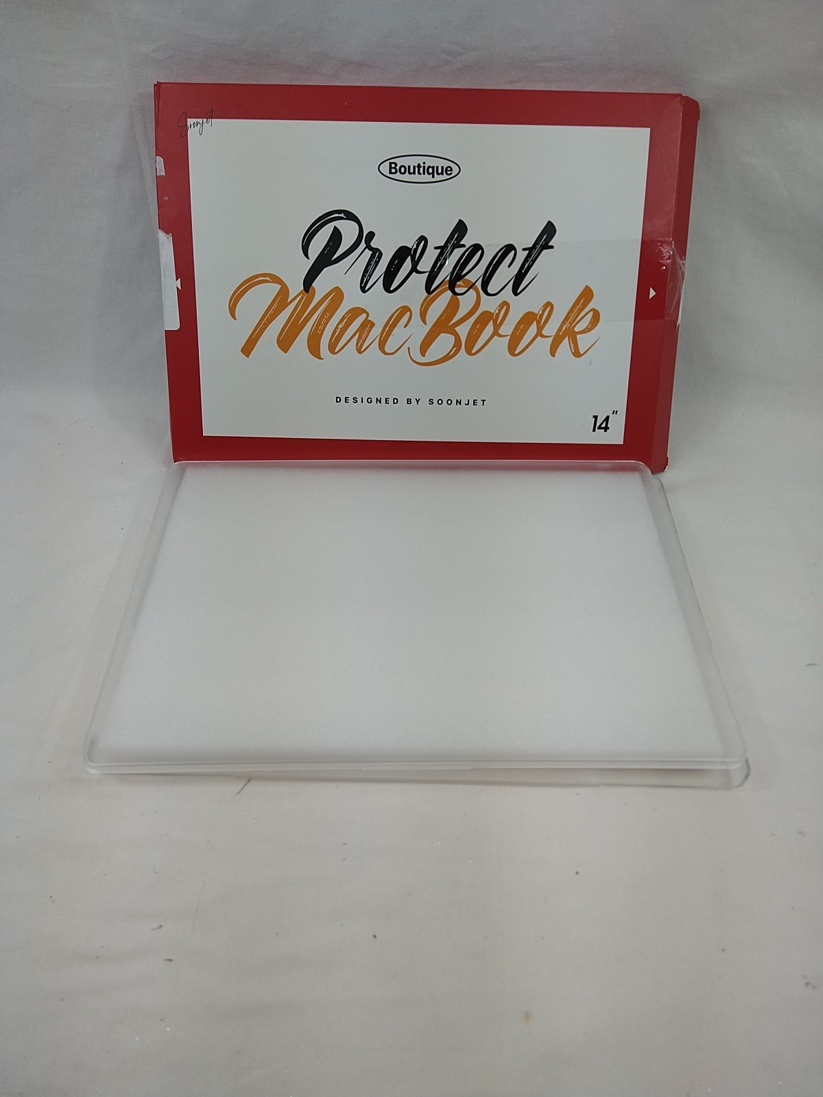 Boutique Protect Macbook Cover 14" (Clear)