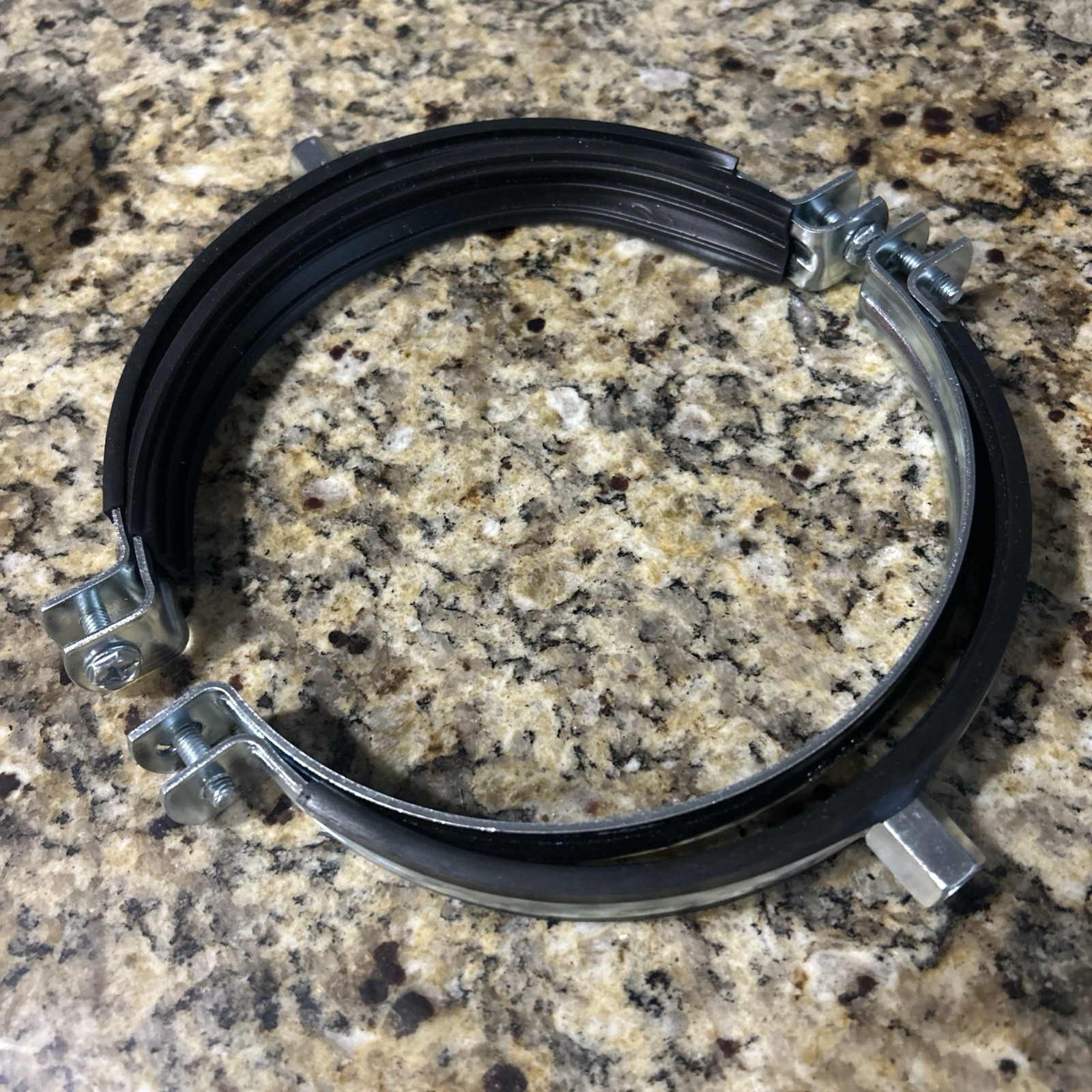 Terex Finlay Rubber Lined Clamp 164-168mm Part 15.31.0138
