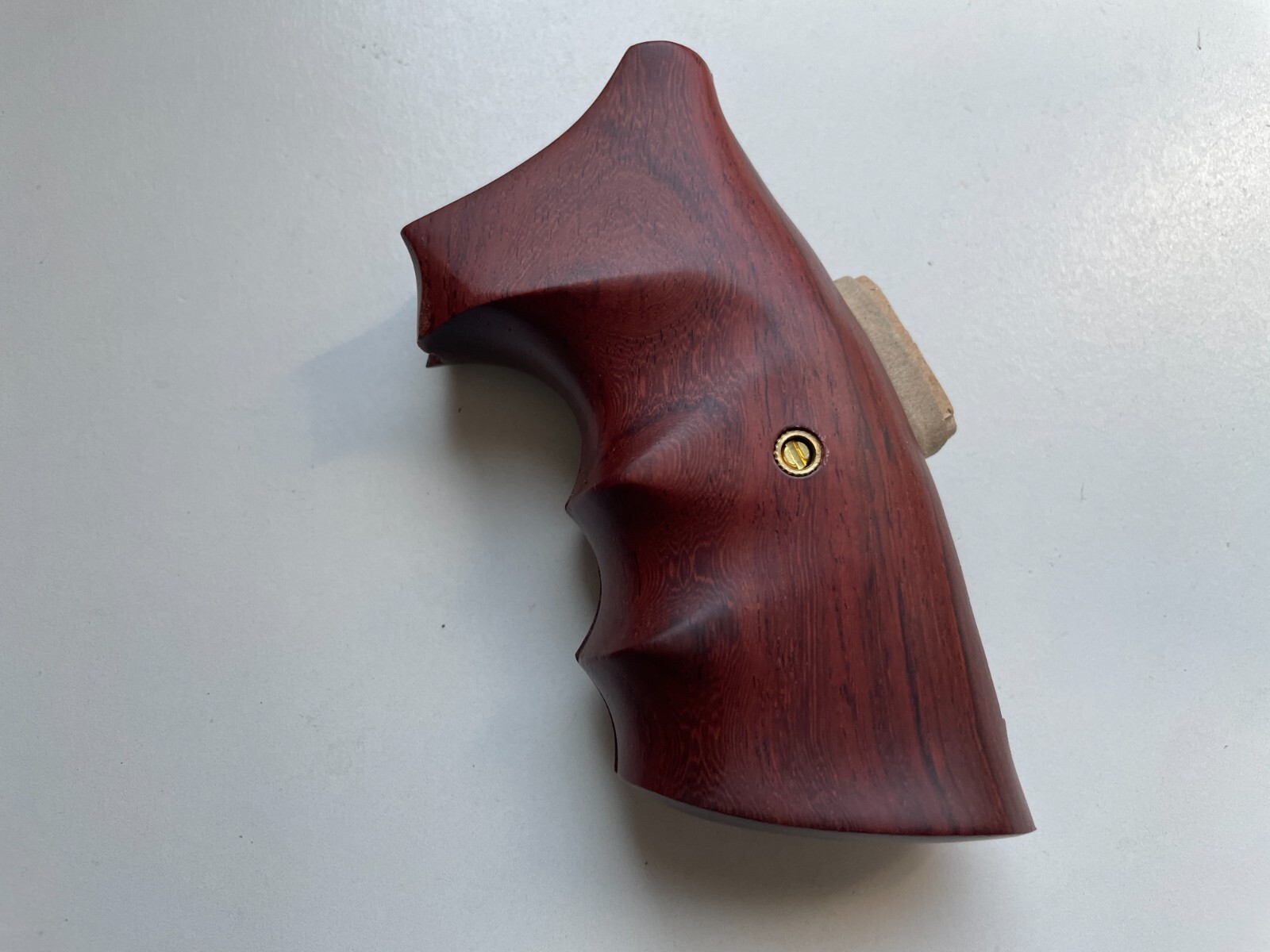 Rose wood Handmade Grip For Colt Python grips (I, E fr ame) opened back