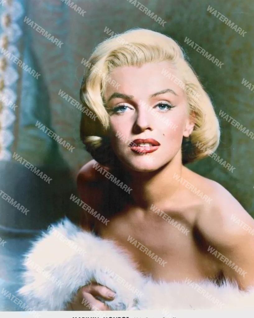 GW476 Marilyn Monroe - Hollywood Legend 8x10 11x14 16x20 Colorized Photo