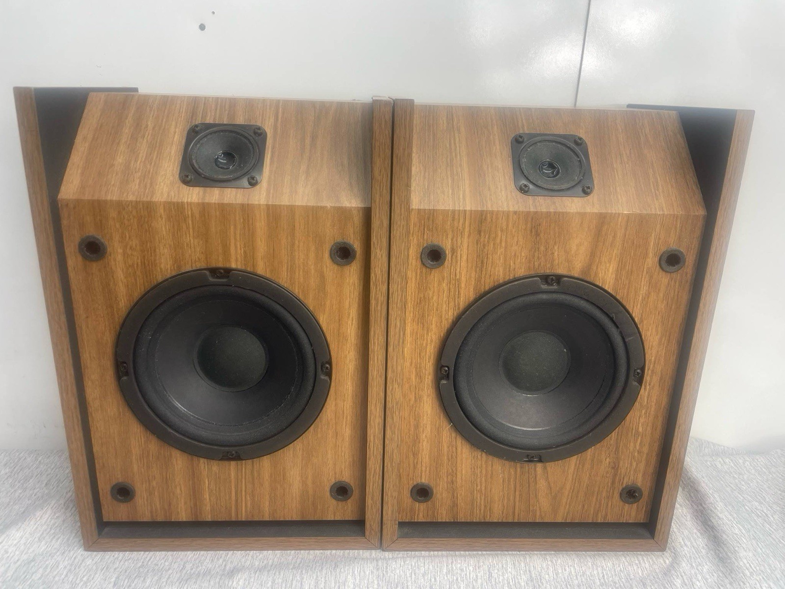 BOSE 201 Series III Matched Pair Bookshelf Speakers Tested And Fantastic Sound