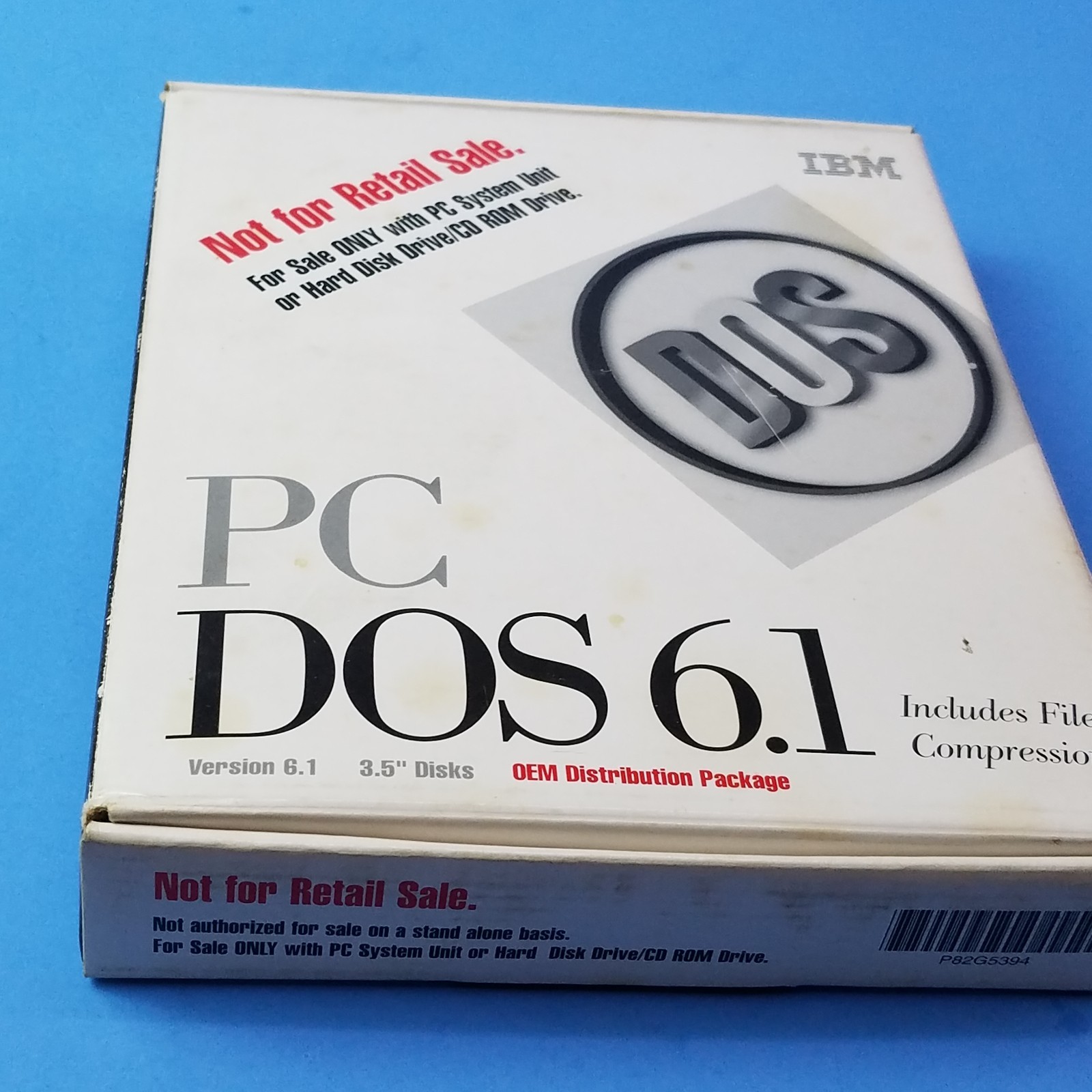 VTG. IBM PC DOS 6.1 Software Operating System User manuals 3.5'' disk in box