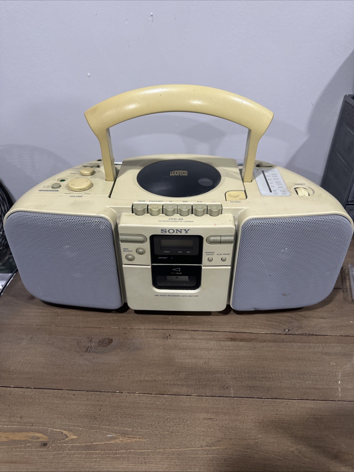 Sony CD Radio Cassette-Corder AMFM Player CFD-20 Only Radio Works Man Cave VTG