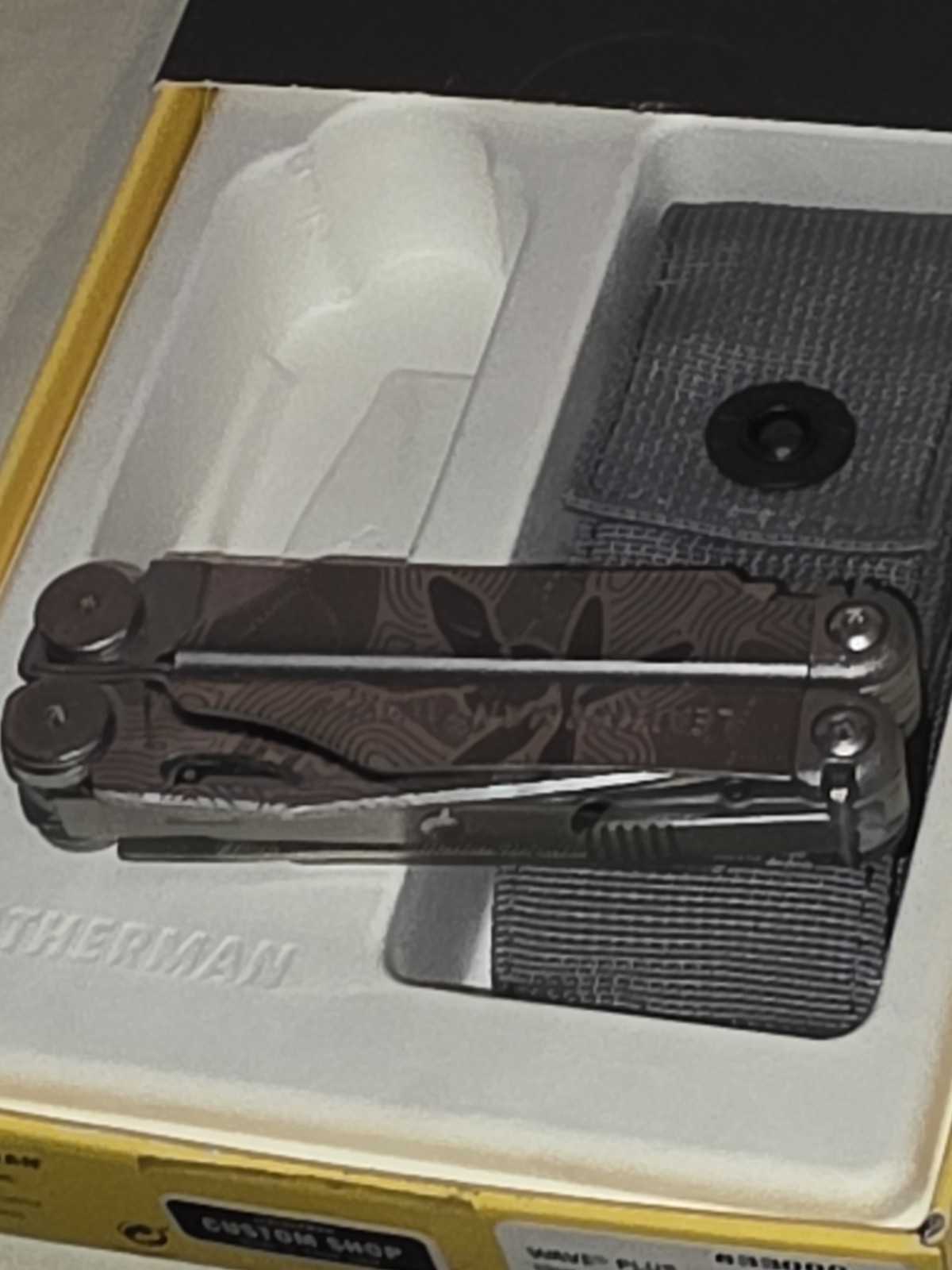 RARE Custom Shop Leatherman Wave Plus Multi-Tool Black & Silver Design New Nice