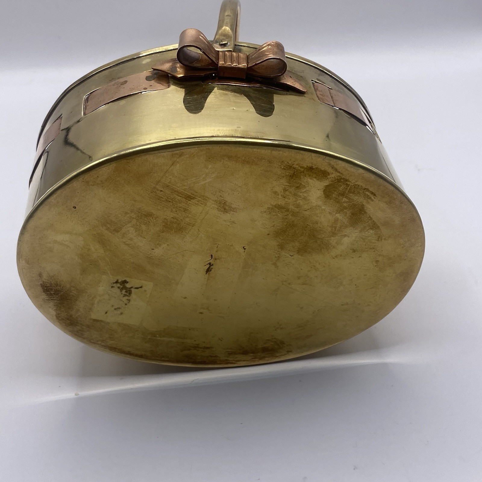 Brass Basket with Handle With Woven Design Bow
