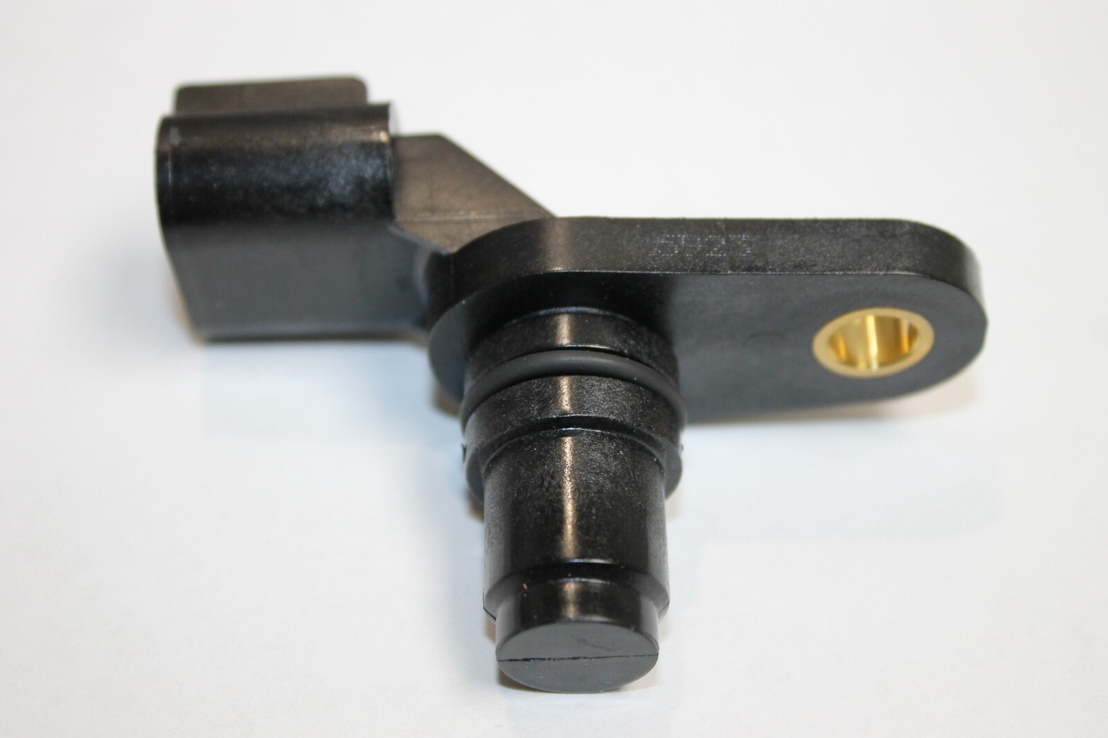 Camshaft Position Sensors Original Engine Management 96201 (Qty 2)