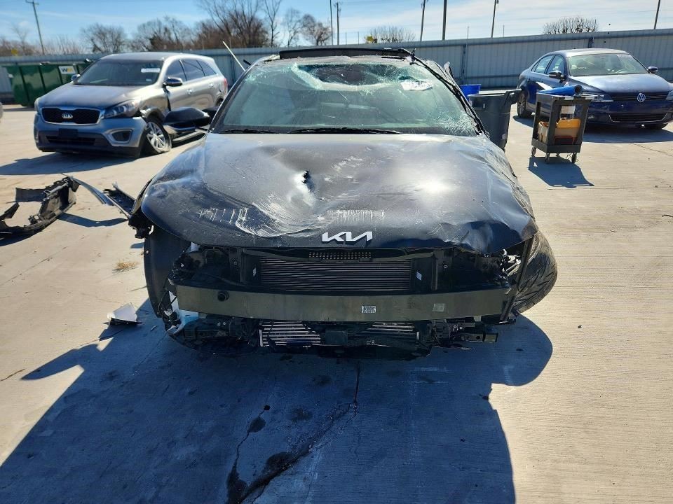 K4 2025 Camera/Projector Trunk/Lid Mounted 368363