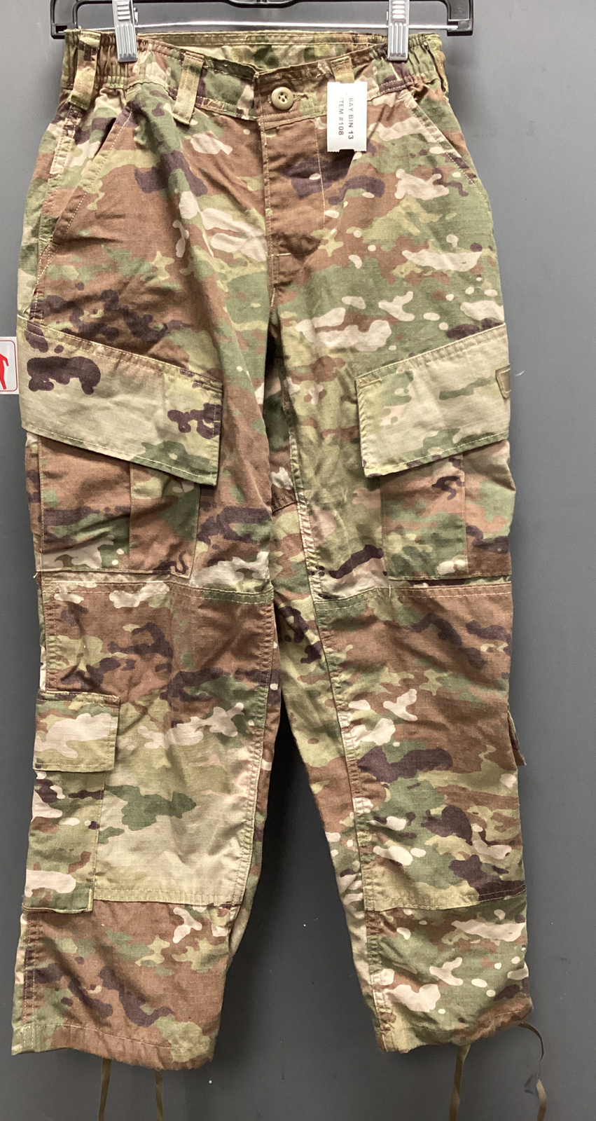 NWOT, Trousers, Army Combat Uniform- Female, 25/X-SHORT,      13/108  (mz)