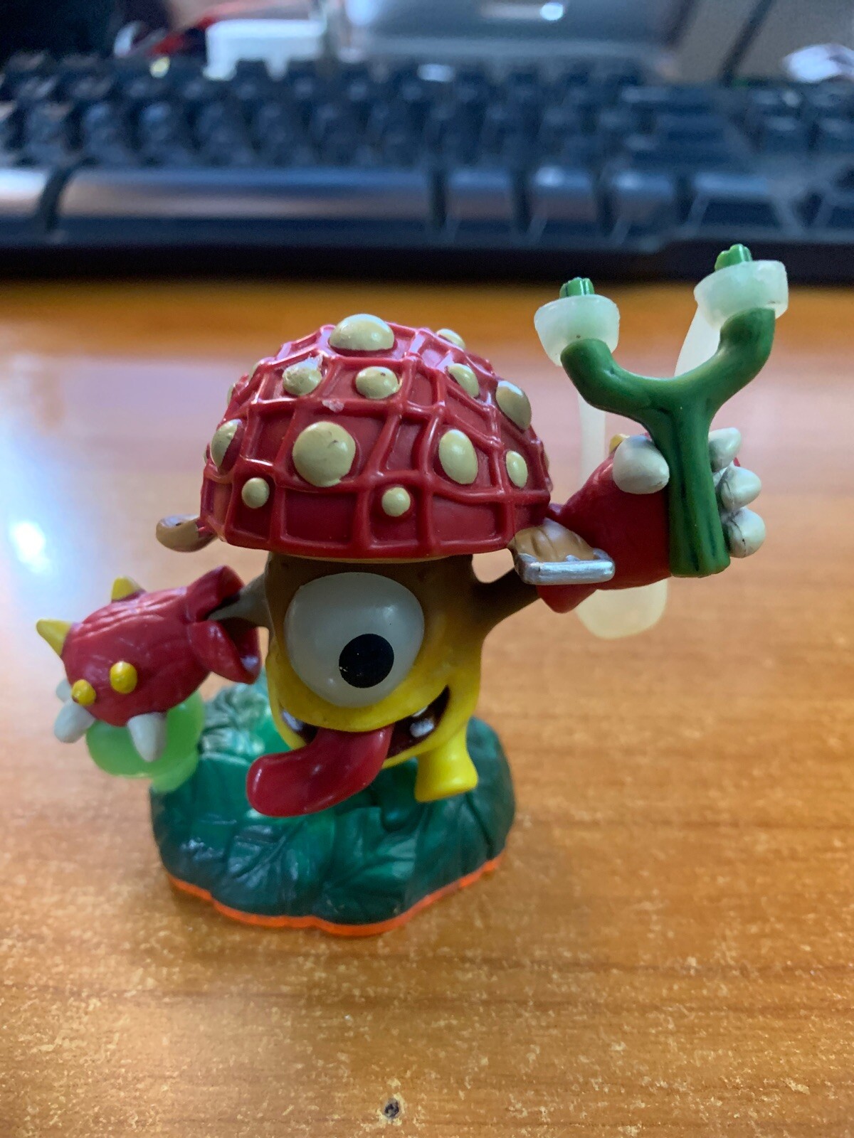 Skylanders Giants: Shroomboom Lightcore Figure