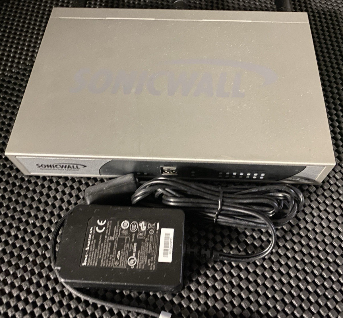 SonicWall TZ 210 Wireless-N APL20-065 WLAN Network Security Firewall Appliance