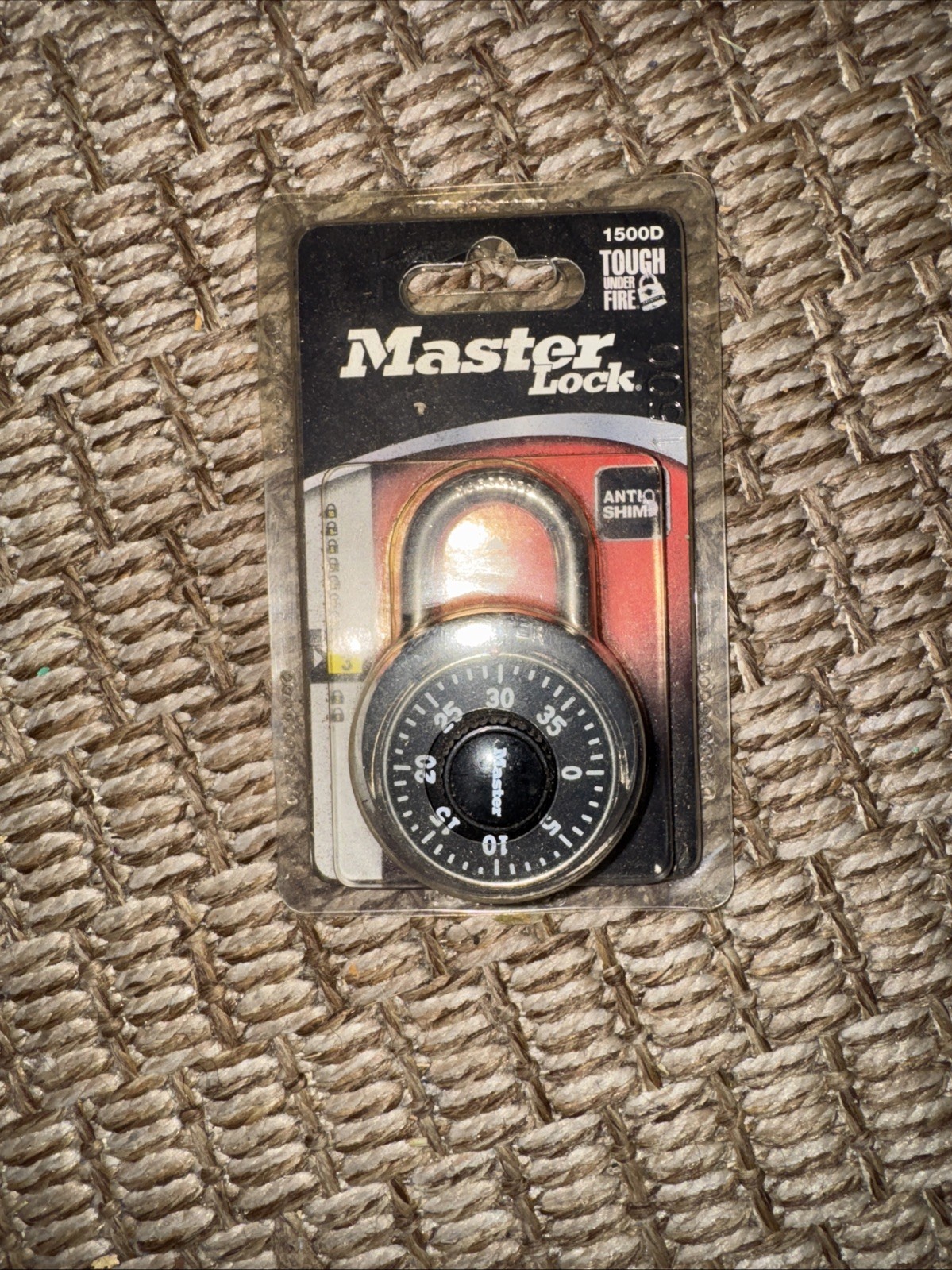 NEW Master Lock 1500D Dial Combination Combo Padlock Lockers  Brand New Sealed