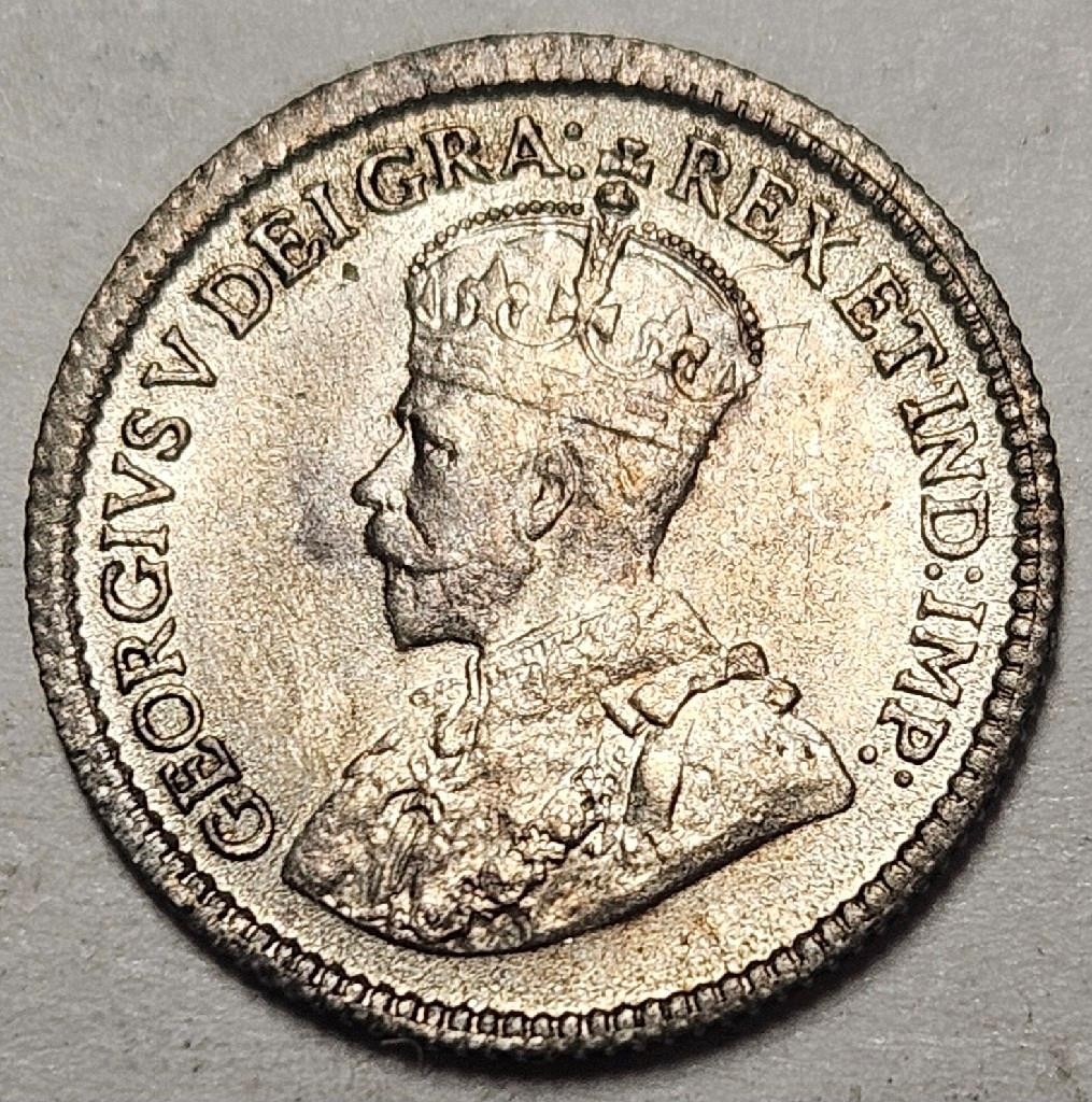 Canada, 5 Cents, 1916, AU to Uncirculated, Better Date, .0336 Ounce Silver