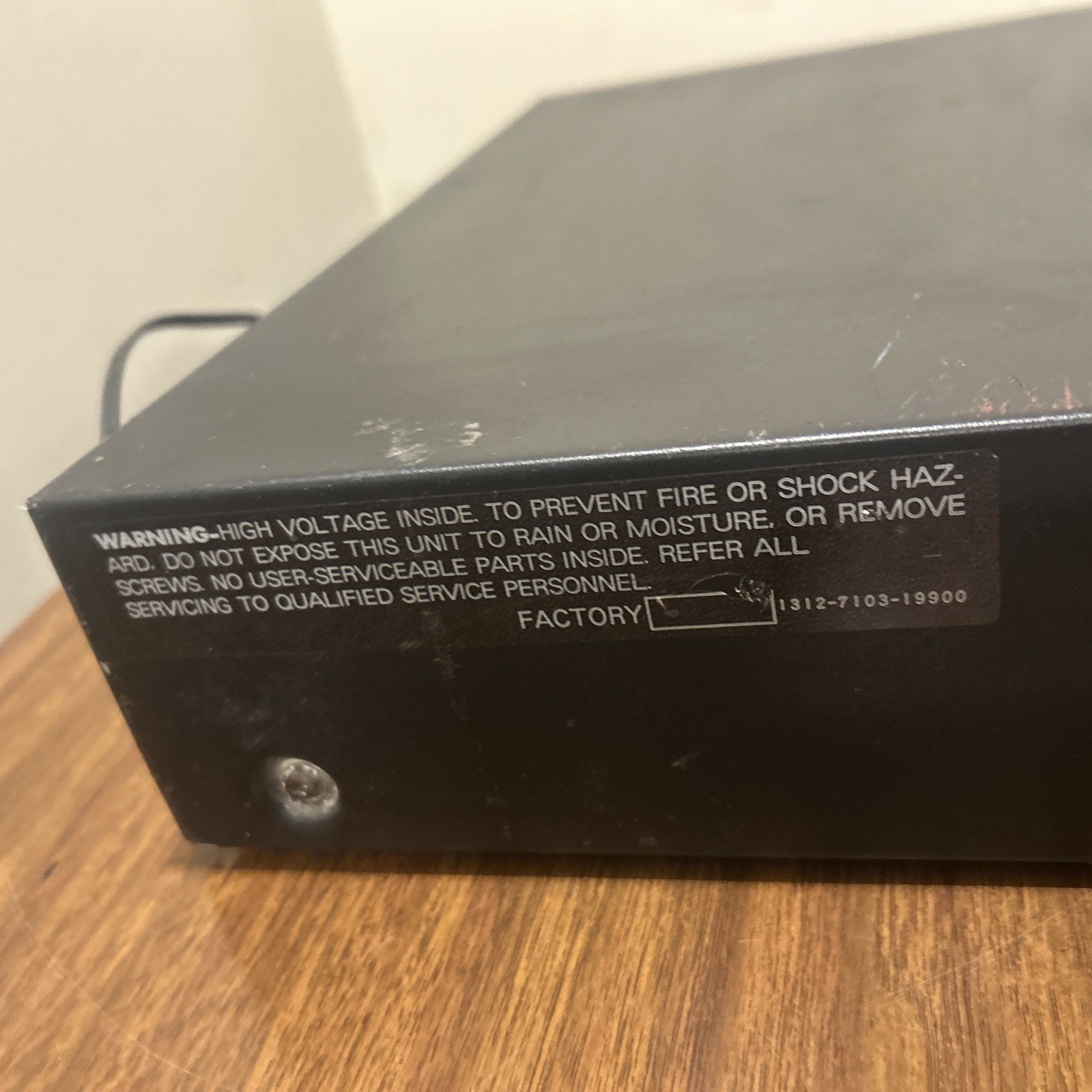 Fisher Studio-standard Synthesizer Tuner FM-660
