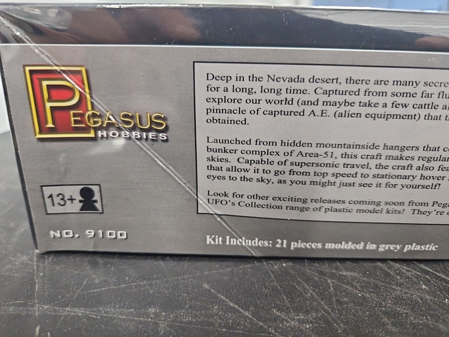 Pegasus 9100 Area 51 UFO A.E. 341.15B 1/72 Scale Plastic Model Kit. SEALED