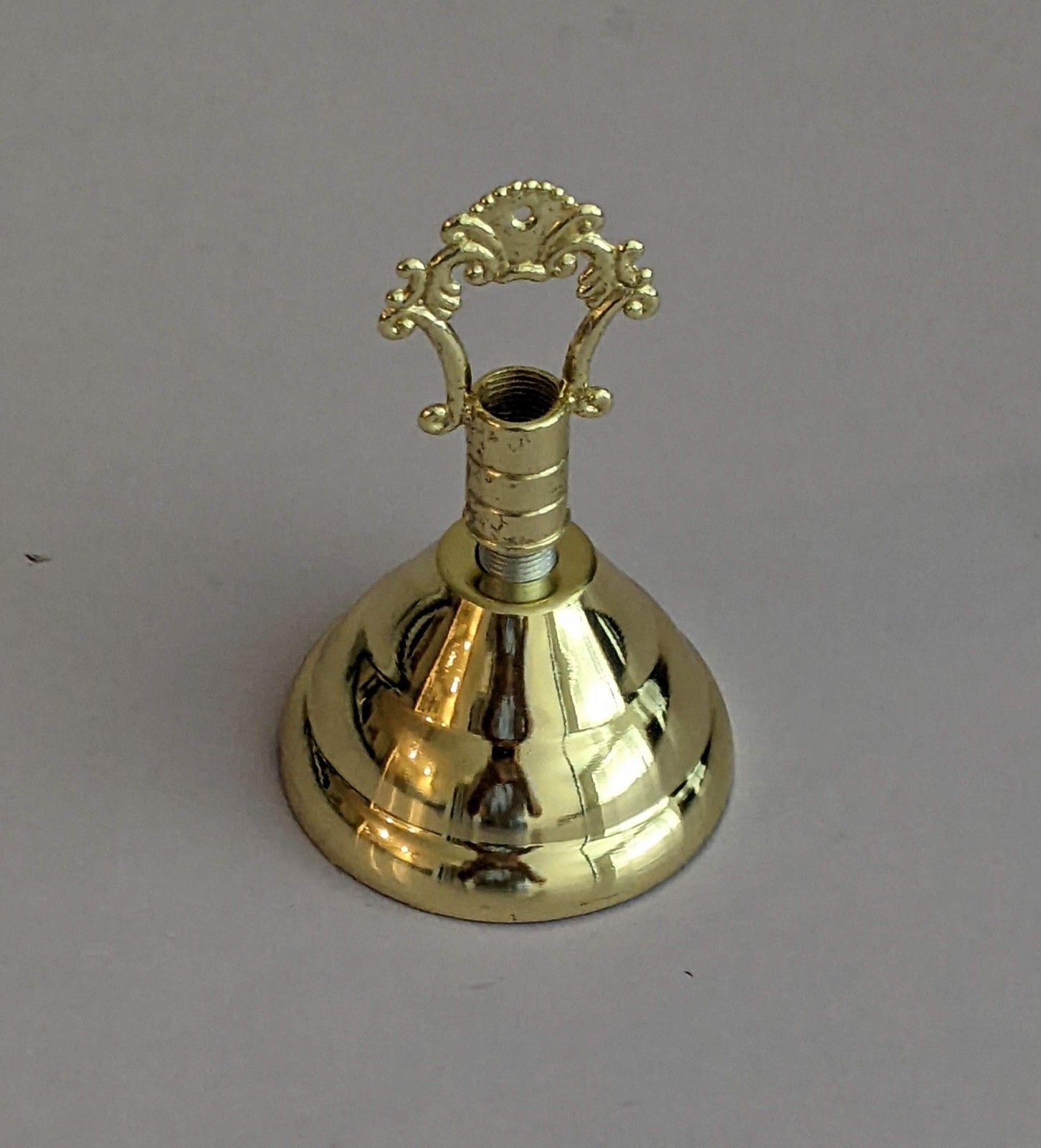 Brass finish Replacement cap and finial for table lamp shade