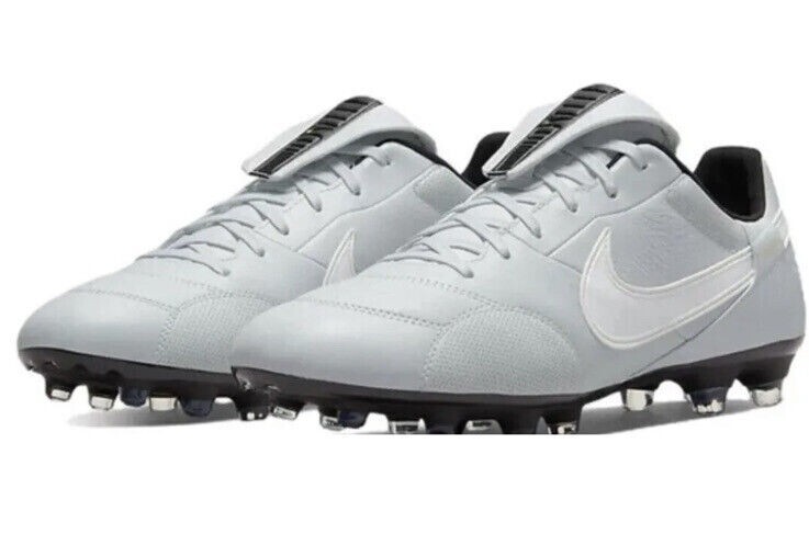 NIKE PREMIER III FG SOCCER CLEATS SIZE 6 PURE PLATINUM/WHITE/BLACK AT5889-011