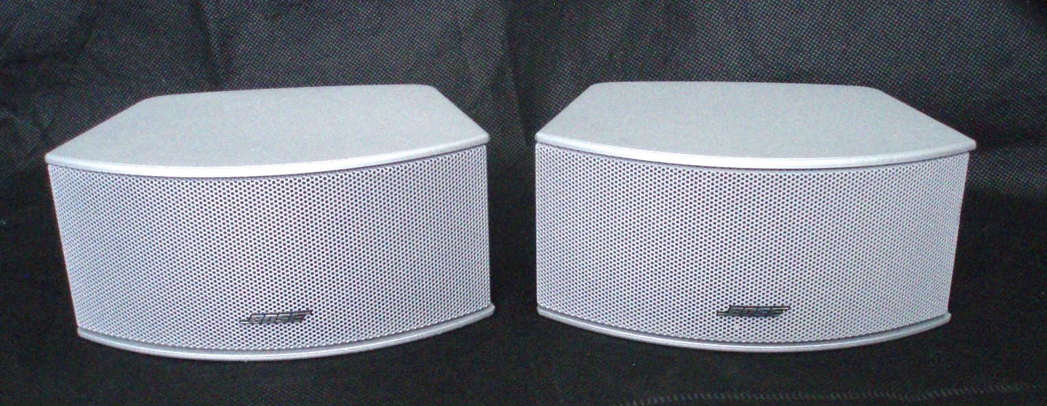 BOSE AV 3-2-1 Media Center Audio Speakers Pair (2) Silver