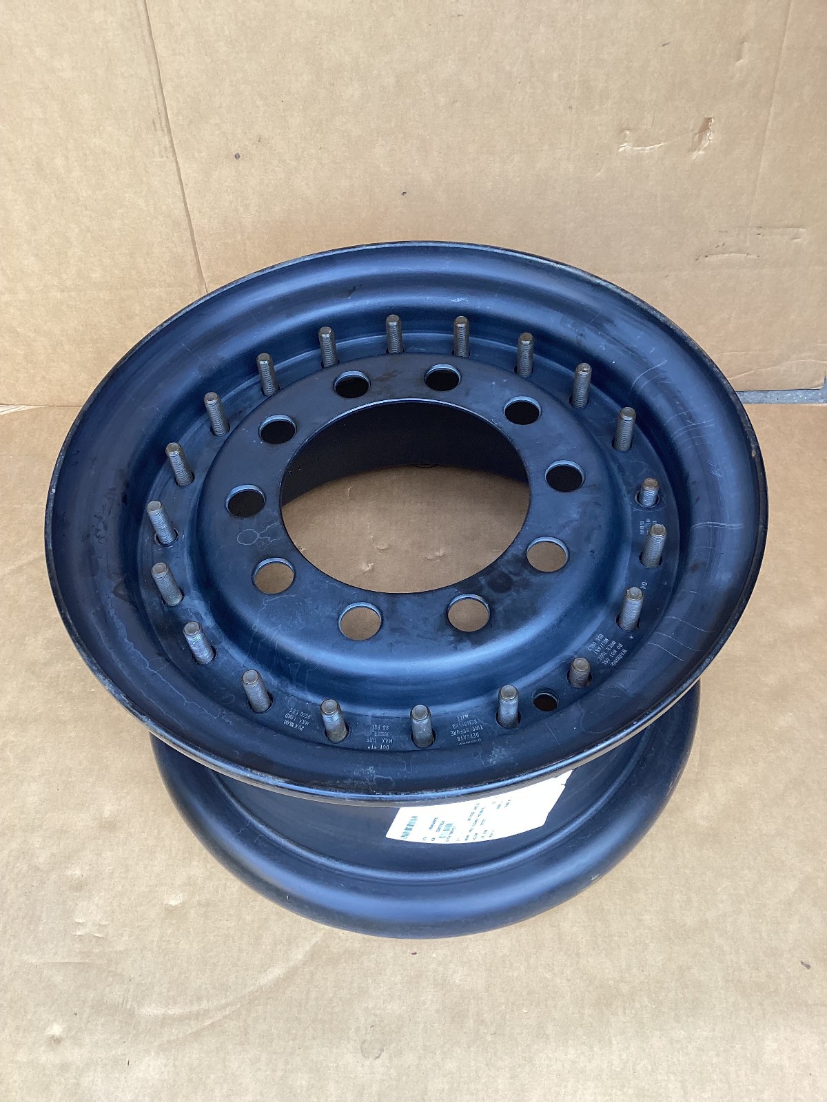 Titan wheel assmy./FMTV/LMTV 2.5T/5T 2530-001-370-5530