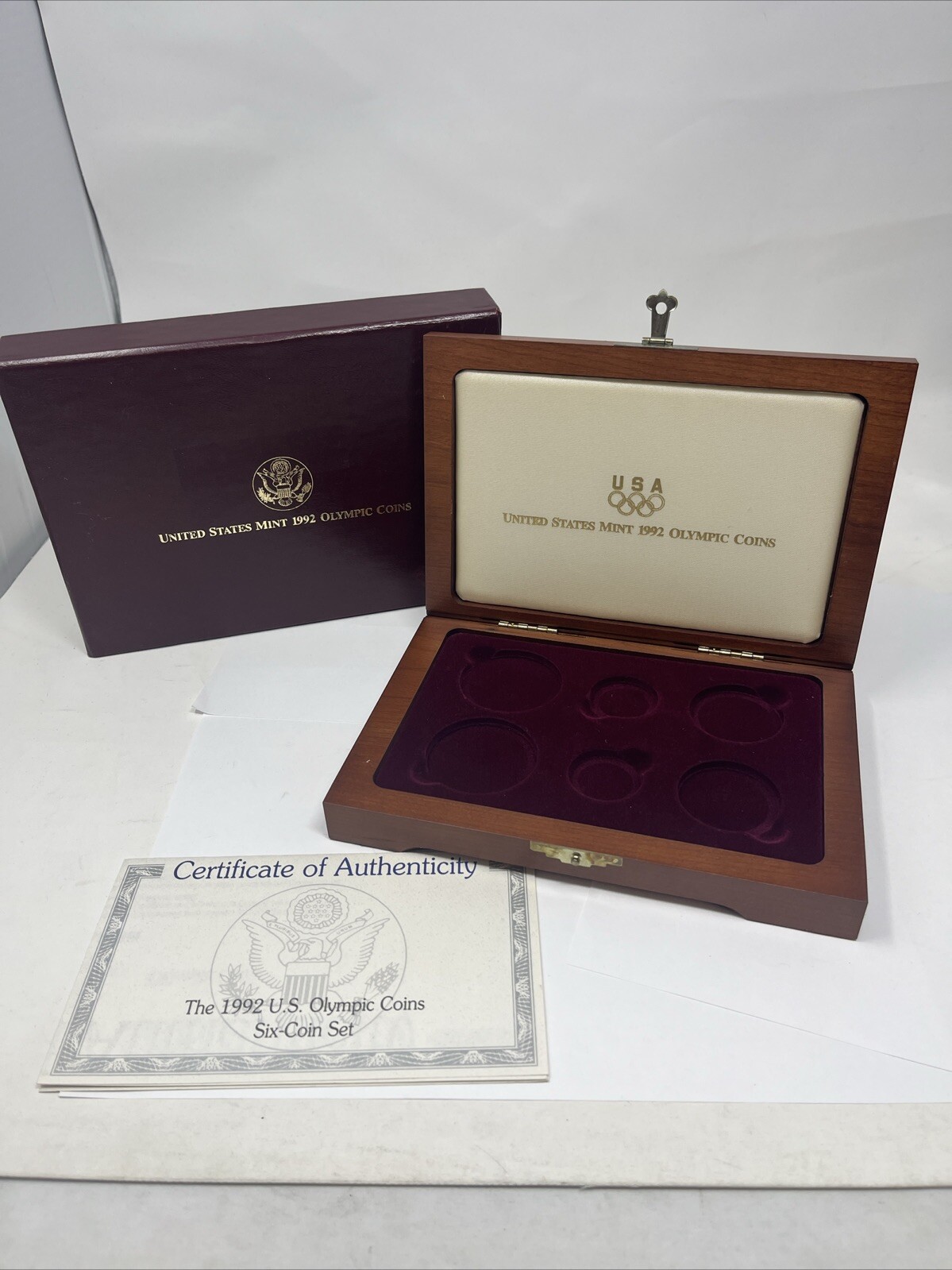 US Mint 1992 Olympic Coins Wooden Box ONLY EMPTY NO COINS QU-4