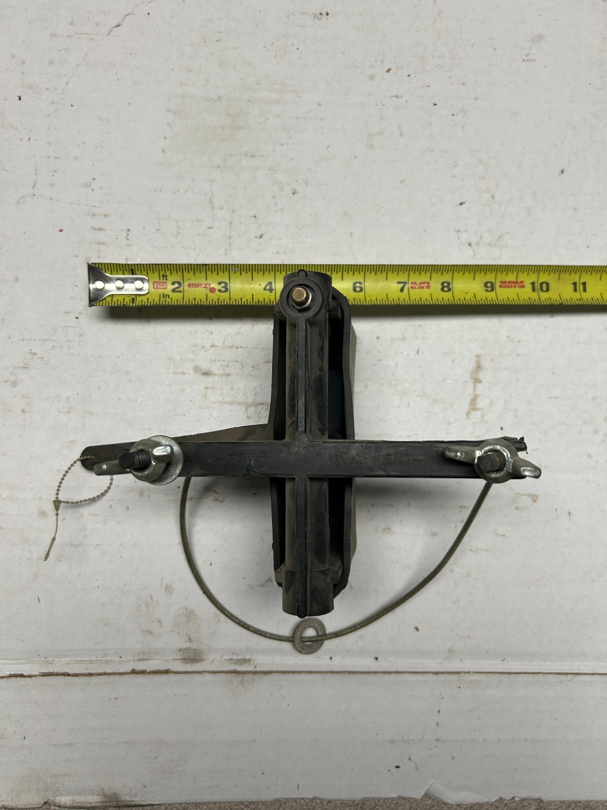 KENT MOORE TOOL J-37115  BRAKE PRESSURE BLEEDER