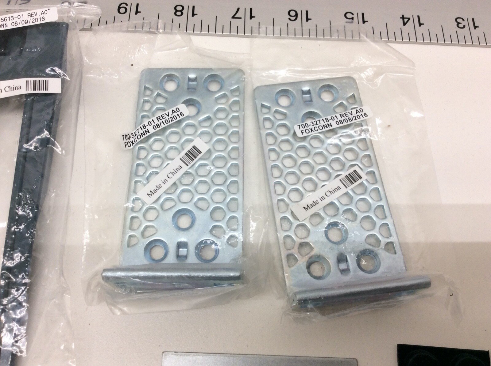 Cisco 69-2525-01 Catalyst Rack Mount Kit