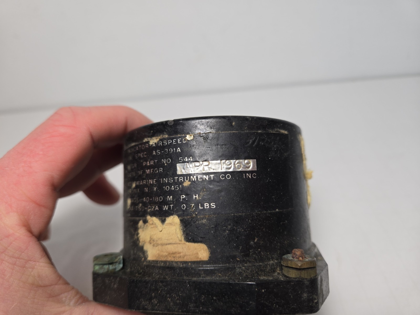 AEROMARINE INSTRUMENTS AIRSPEED INDICATOR P/N AS-391A