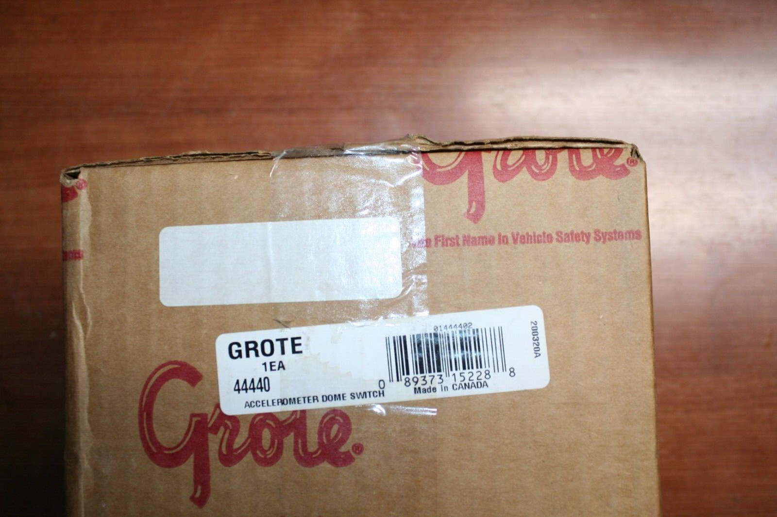 Grote 44440 Accelerometer Dome Switch 15A open box