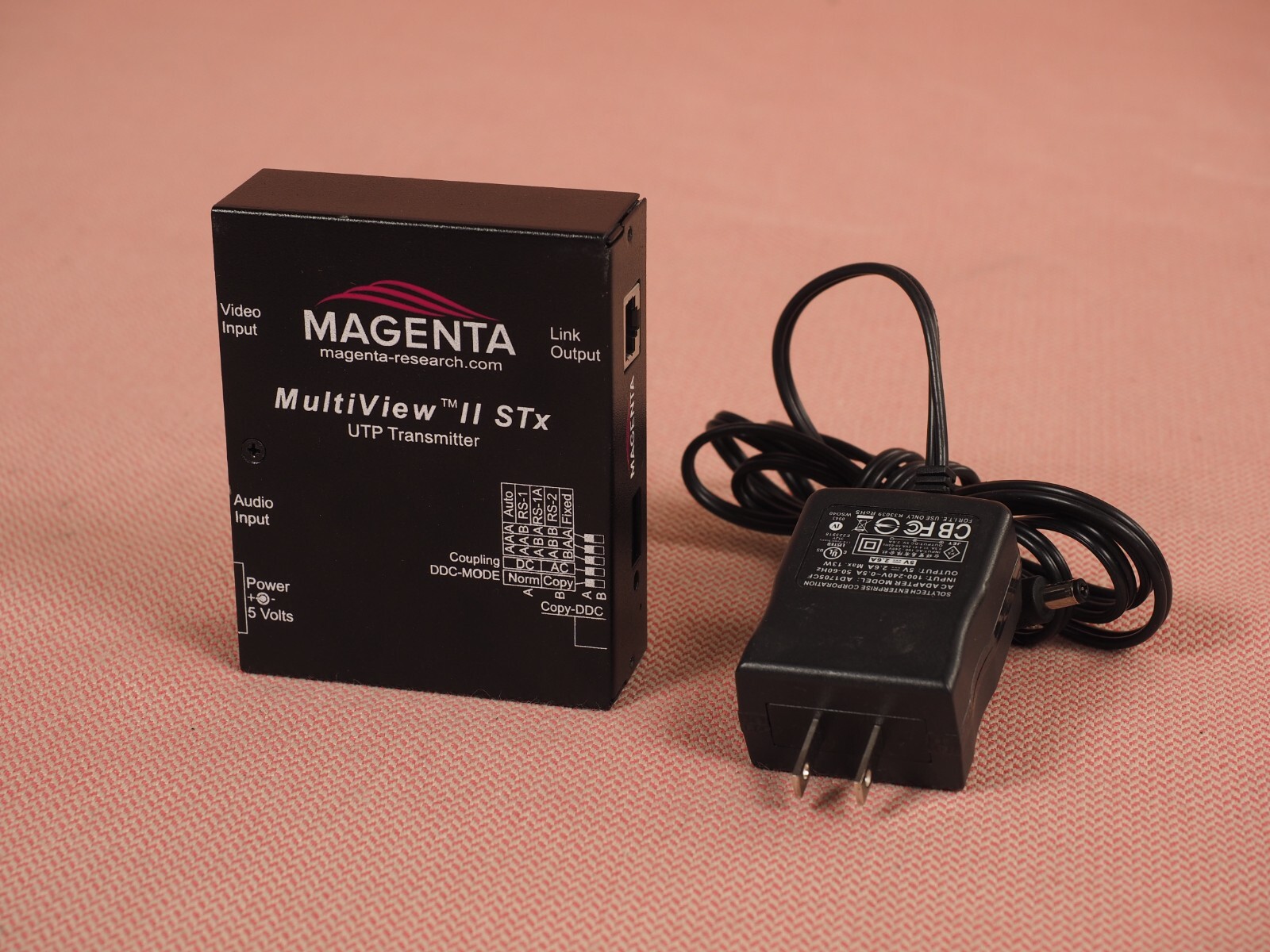 Magenta Research Multiview II STx UTP Transmitter 400R3397-02 REV 02 with Power