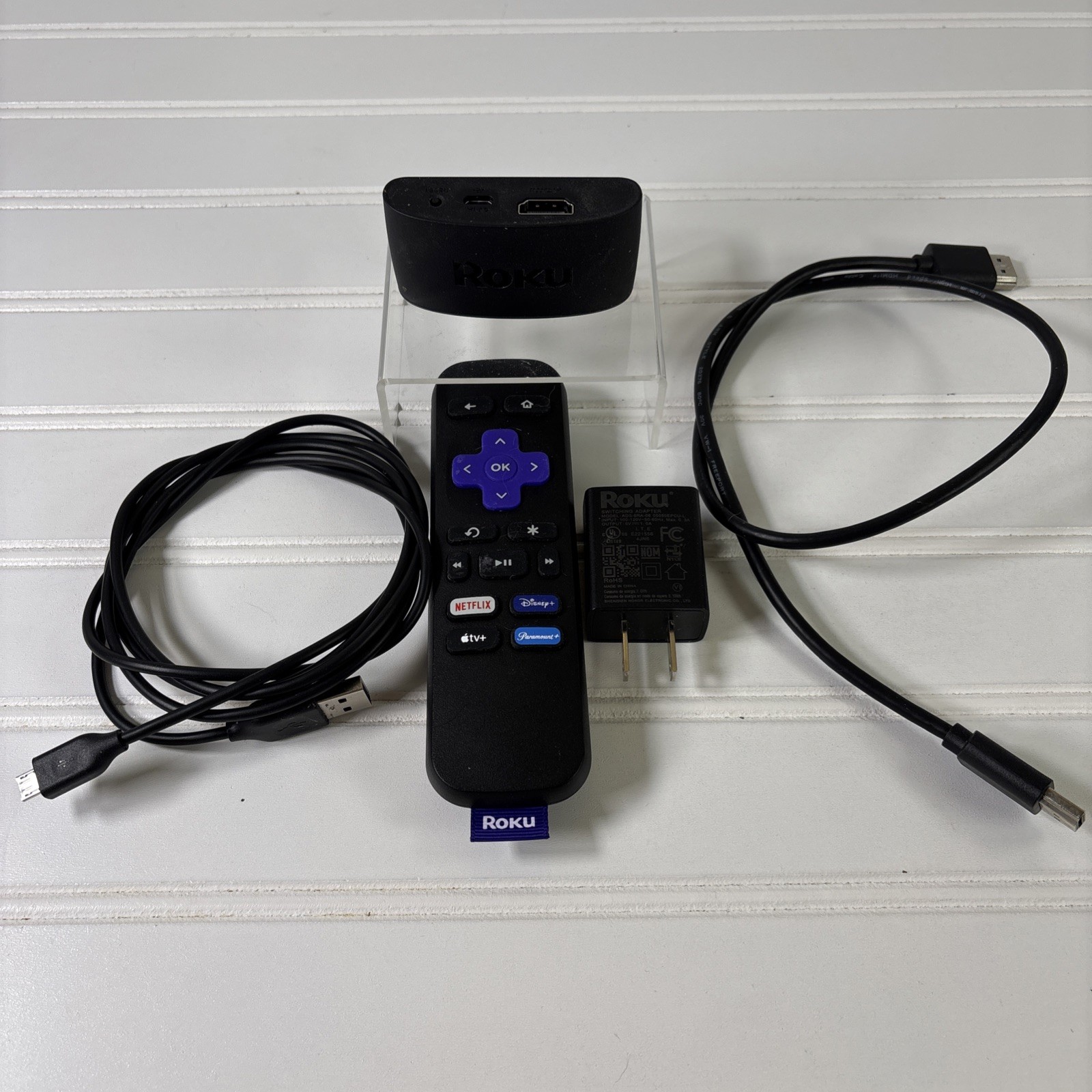 Roku Express 3960X Streamer with Power Cord, USB AC, Roku Remote and HDMI Cable