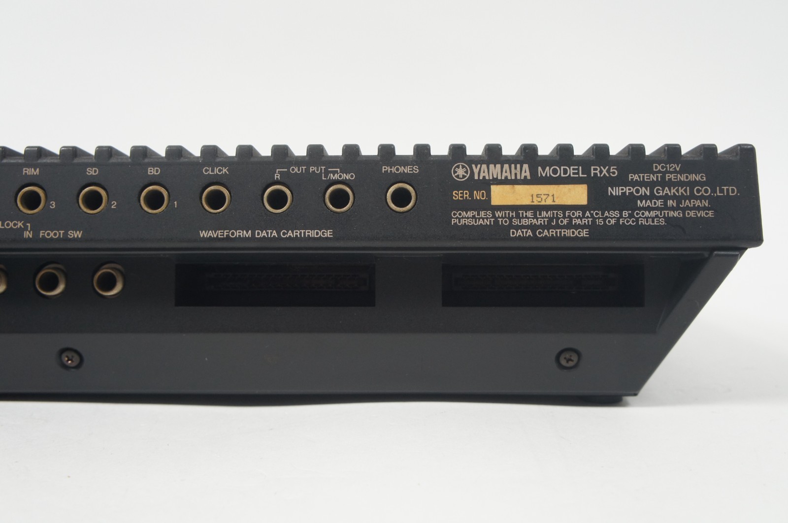 YAMAHA RX5 Digital Rhythm Programmer Drum Machine w/ 100-240V PSU
