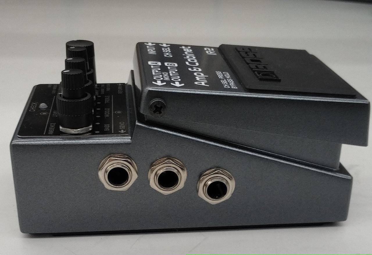 BOSS IR-2 Multi-Effects Pedal with Amp Sim & IR Loader Compact