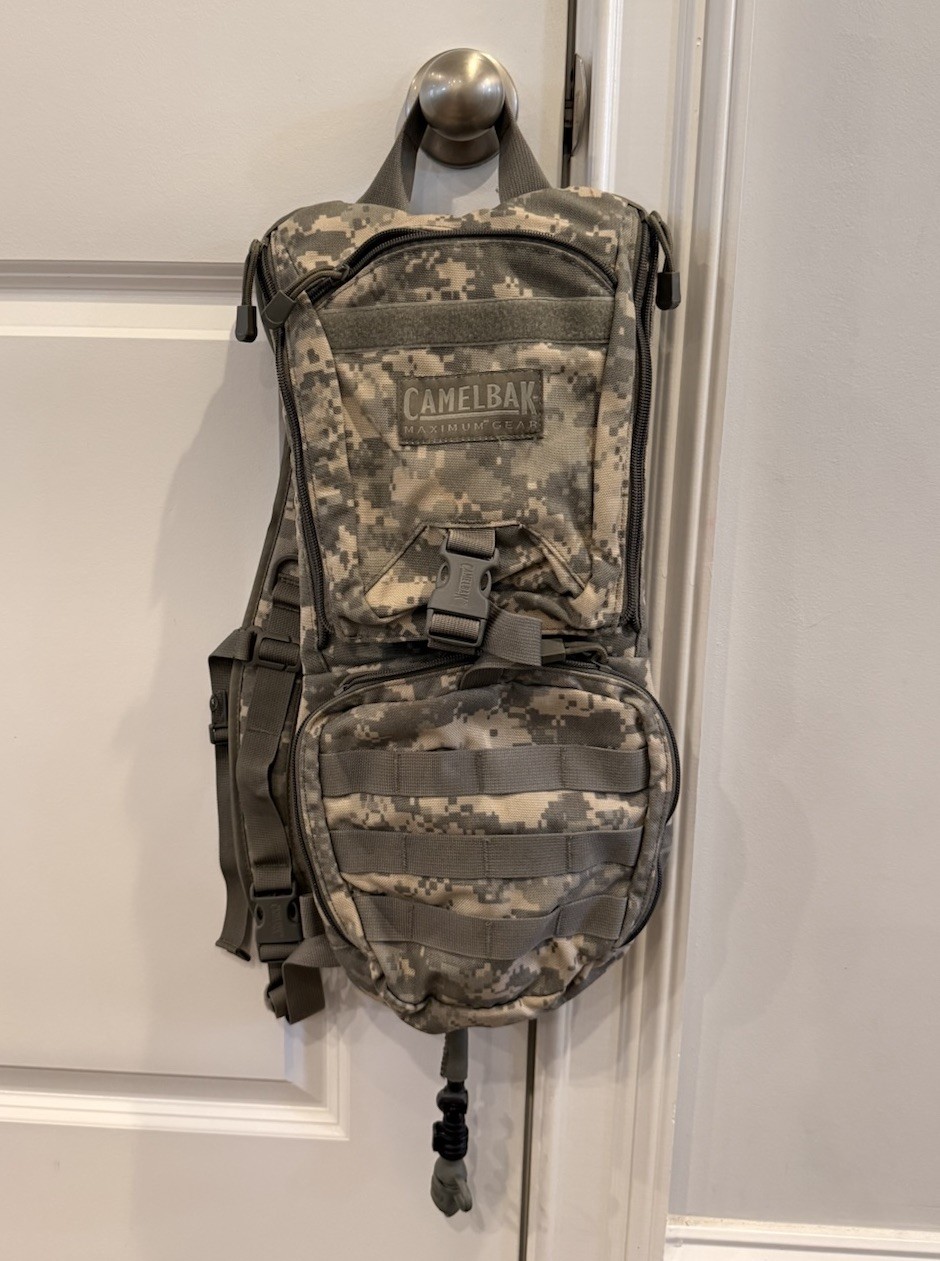 Camelbak Maximum Gear Hydration Backpack Military Digital ACU Camo M.U.L.E.
