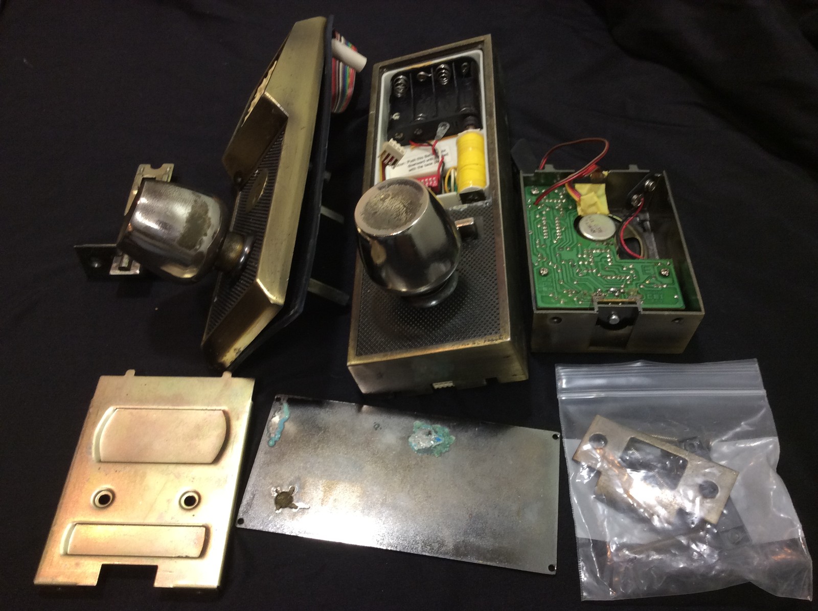 Saf-D-Alarm Electronic Pushbutton Lock Parts Unit - Locksmith