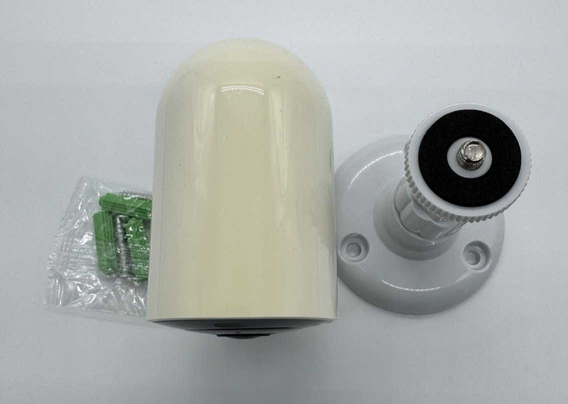 Arlo Pro 4 Model: VMC4041P Add-on Spotlight Indoor/Outdoor Camera - White (READ}