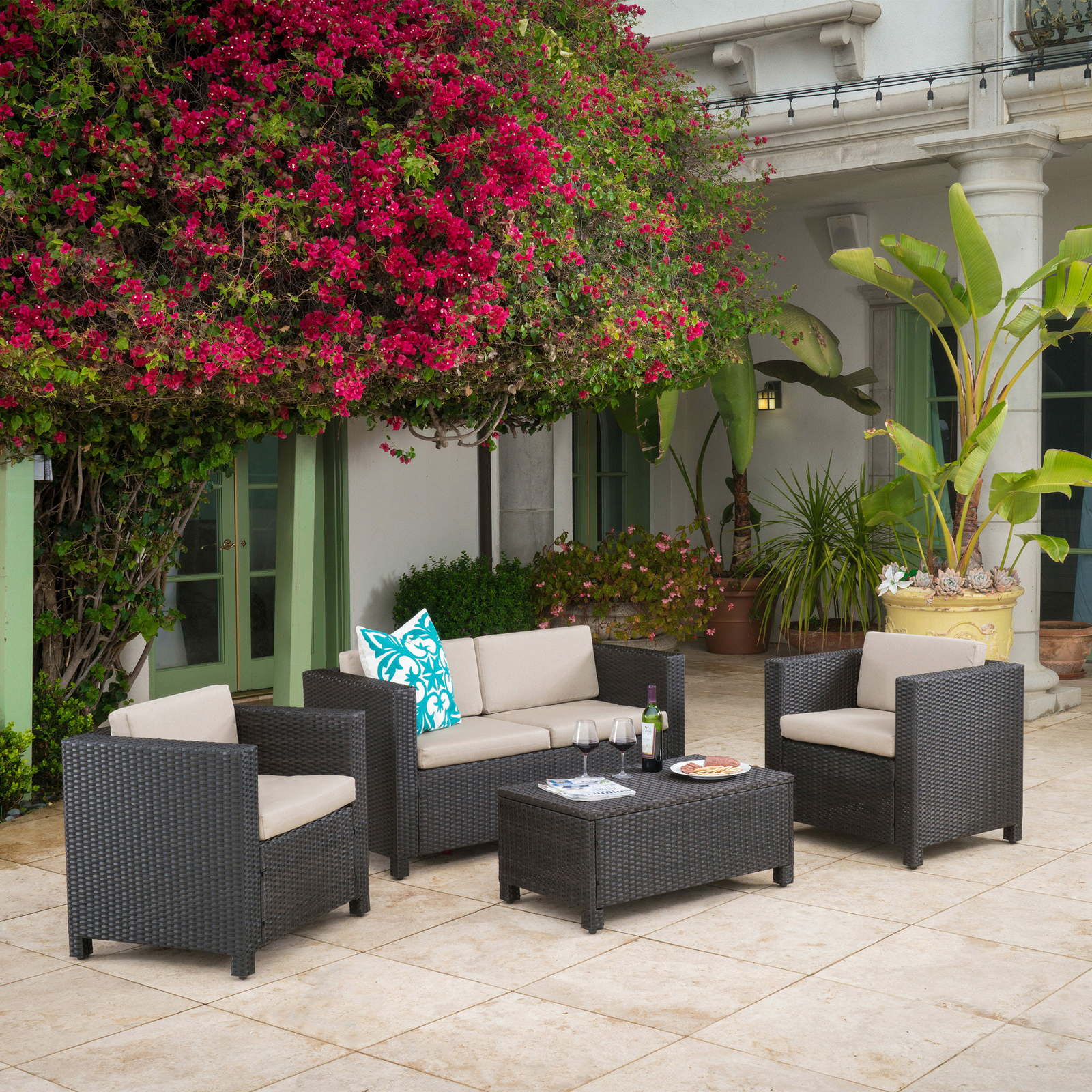 Outdoor 4 Piece Wicker Chat Set with Cushions